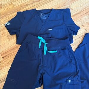 FIGS sweat resistant Collection Navy